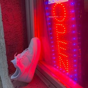 Meet your Posher, Christian